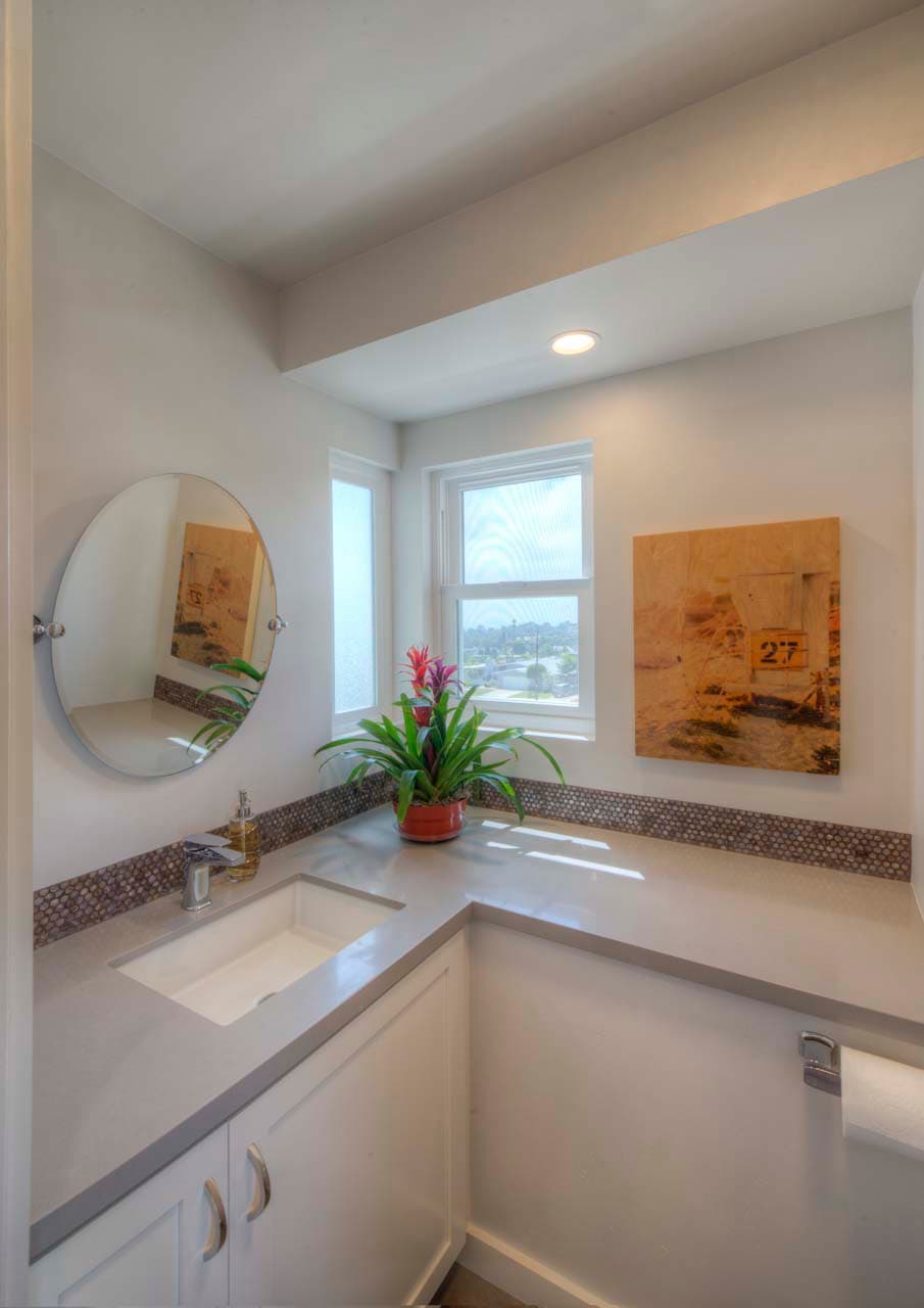 Pacific Beach Contemporary Remodel — photo 18