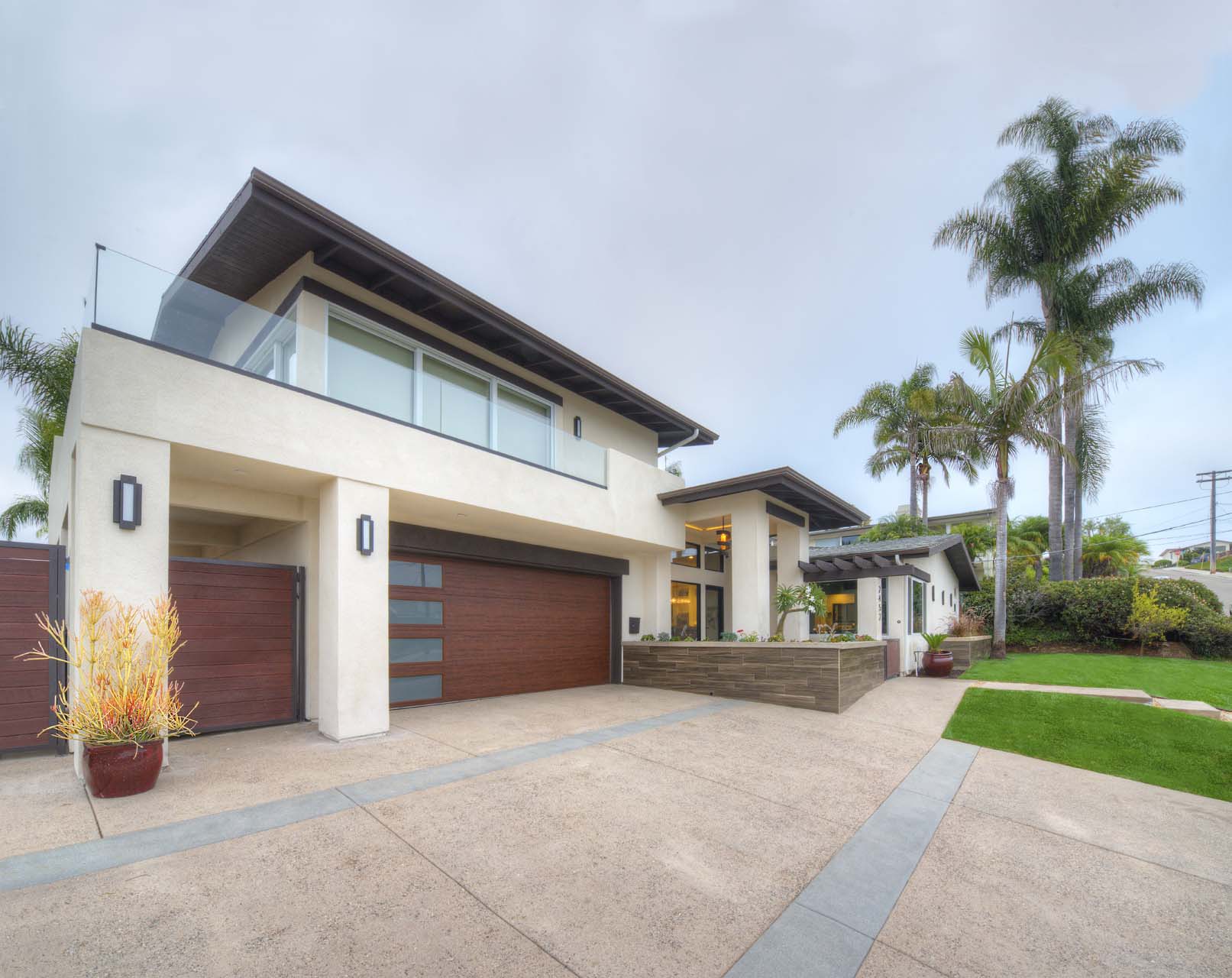 Pacific Beach Contemporary Remodel — photo 28